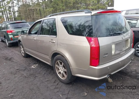 2004 Cadillac Srx V8 z USA, uszkodzony, nr VIN 1GYDE63A740138452